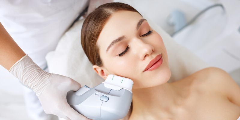 How Fat Freezing and HIFU Work Together? 4 book a personalised consultation of Fat Freezing and HIFU Together Rainham